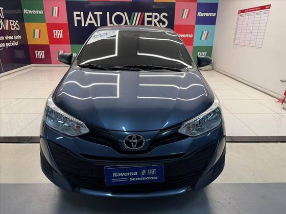 TOYOTA YARIS 1.5 16V FLEX SEDAN XL LIVE MULTIDRIVE TOYOTA YARIS 1.5 16V FLEX SEDAN XL LIVE MULTIDRIVE